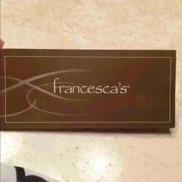 Francesca’s printed Blouse - Picture 4 of 4